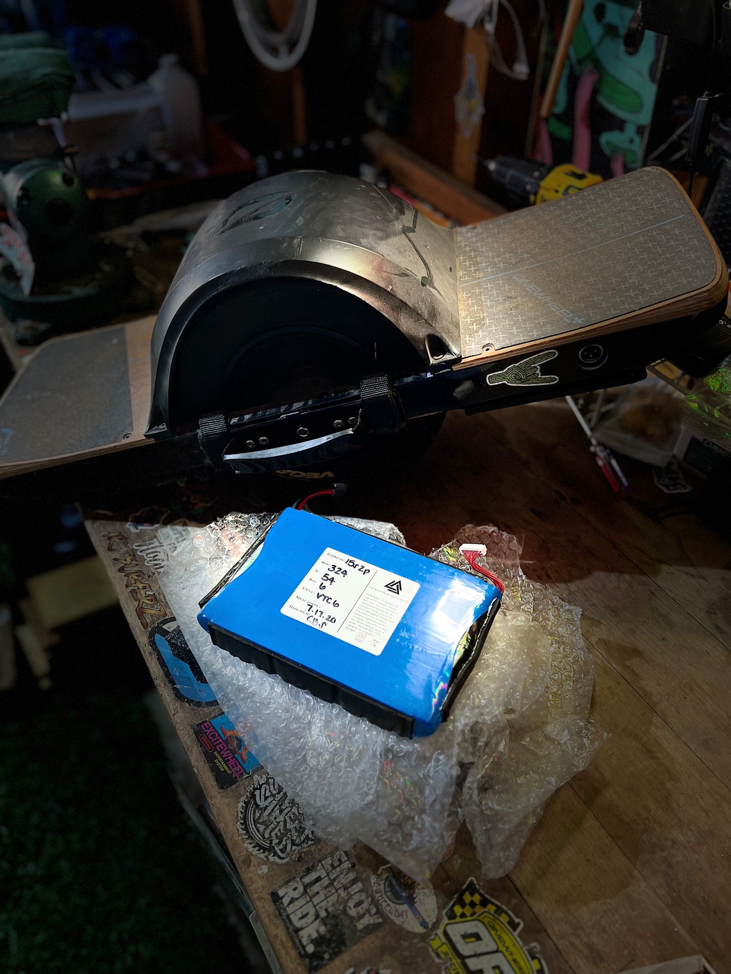 Battery Install (stock battery) - Onewheel